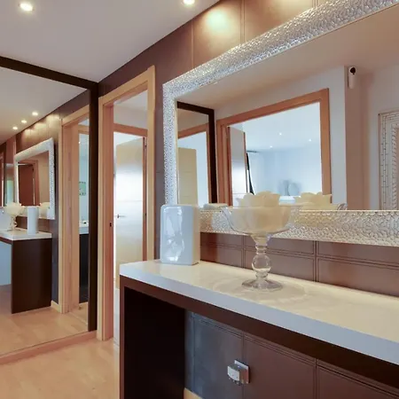 Camarate Golf Penthouse Apartment